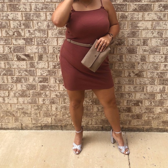 Short bodycon dress - Picture 2 of 2